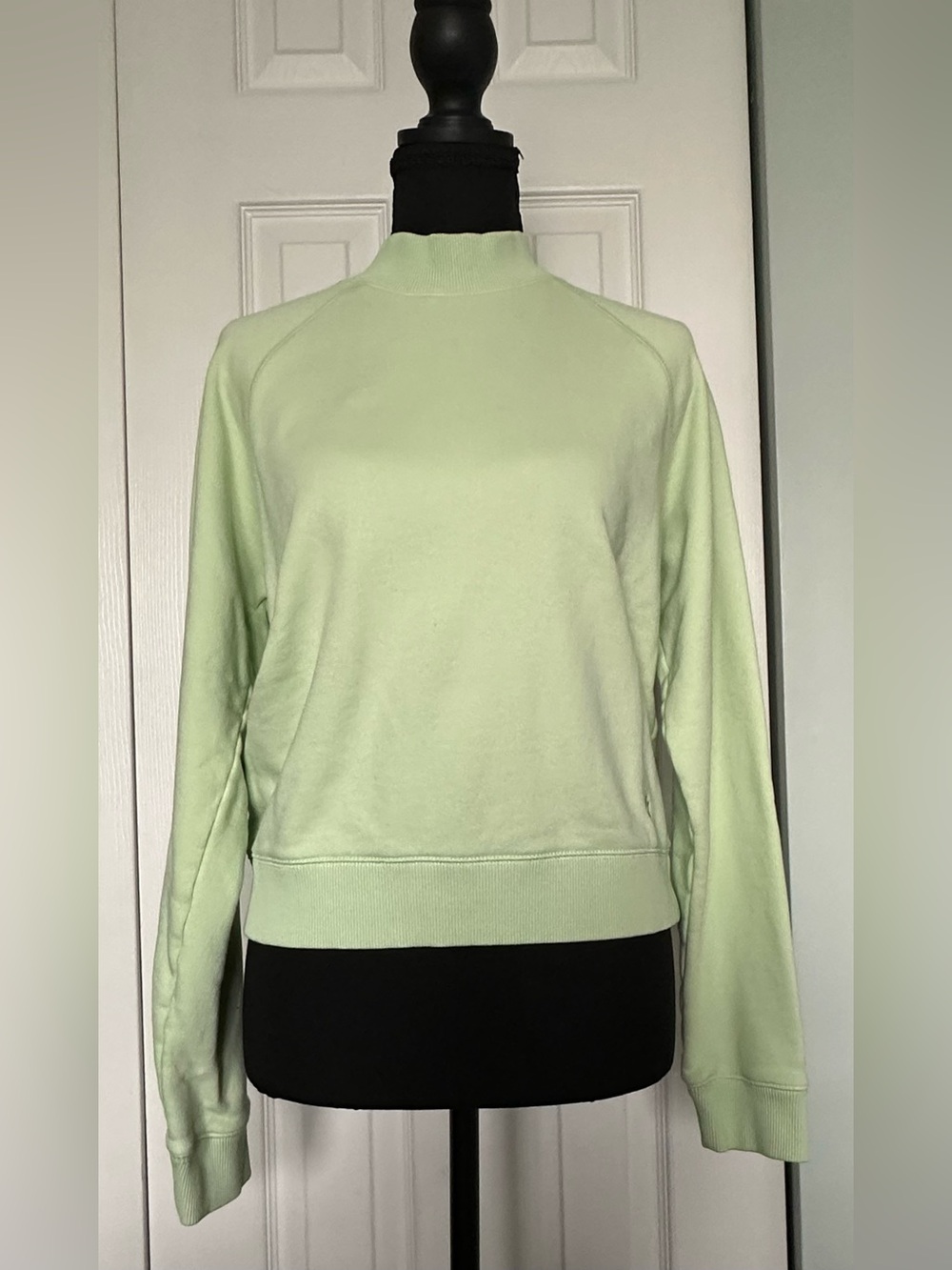 Tory Burch Green Mock Neck Sweatshirt, Size L